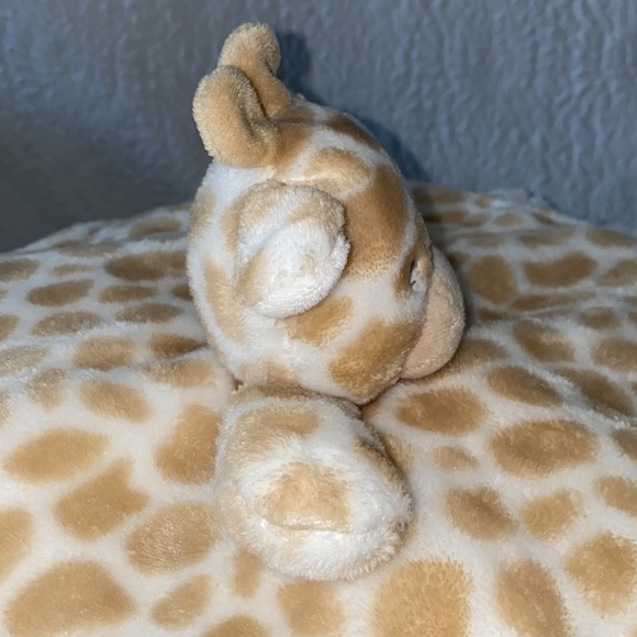 Carter's Baby Giraffe Security Blanket Lovey With Pacifier Holder - Picture 7 of 9